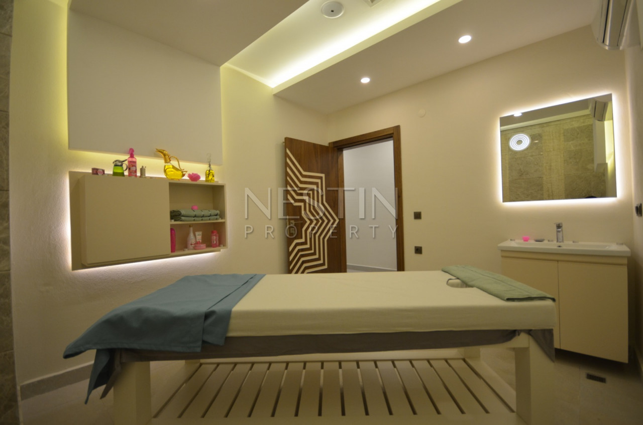 Большая и просторная квартира 1+1 в комплексе района Каргыджак фото 12