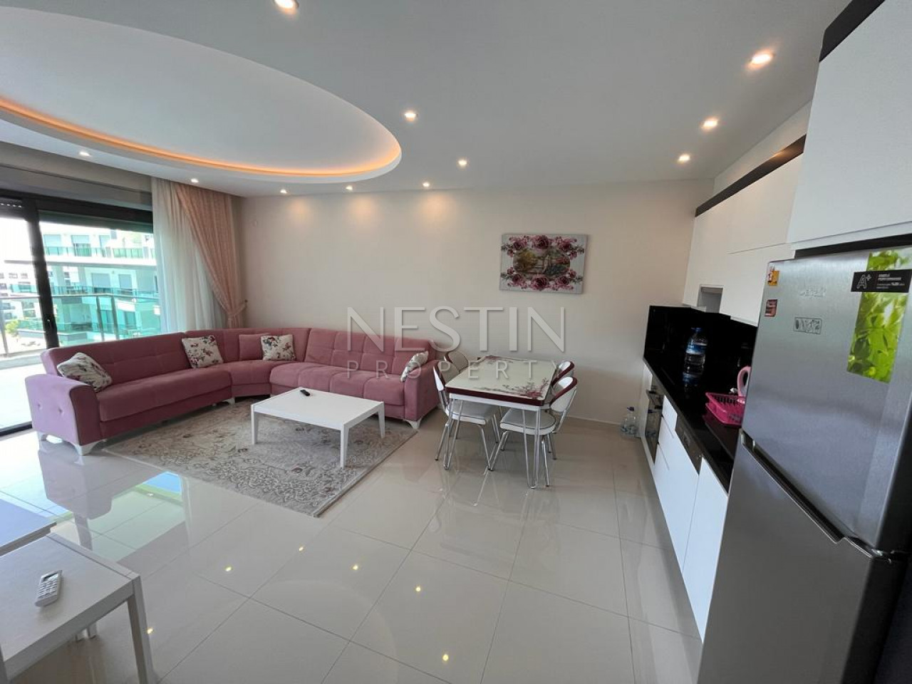 Большая и просторная квартира 1+1 в комплексе района Каргыджак фото 33