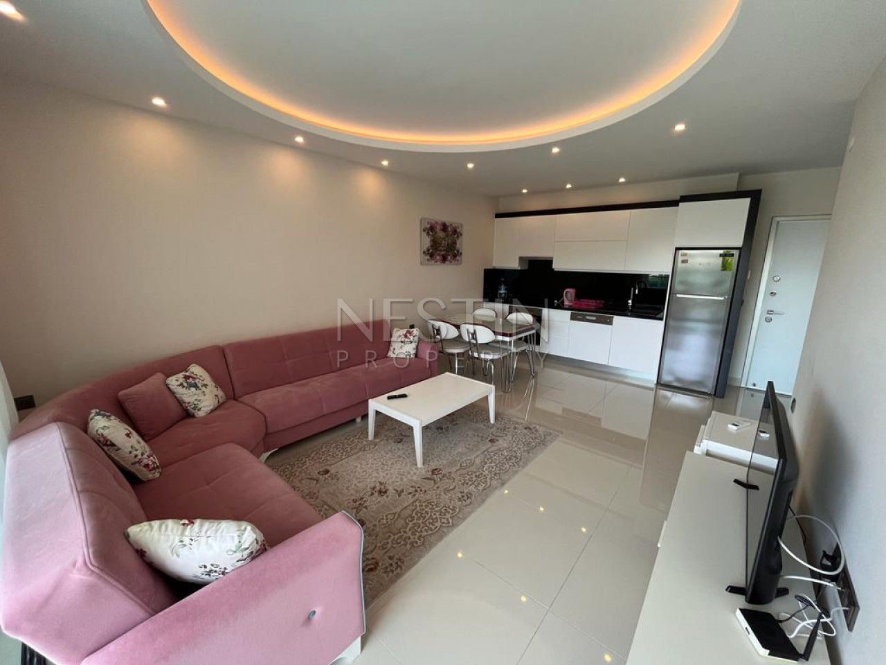 Большая и просторная квартира 1+1 в комплексе района Каргыджак фото 36