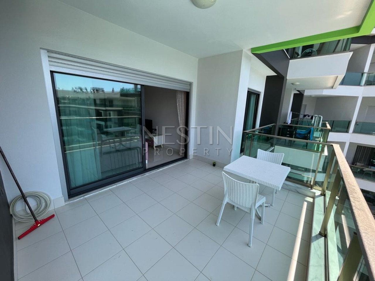 Большая и просторная квартира 1+1 в комплексе района Каргыджак фото 41