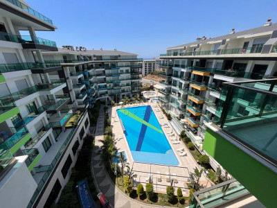 Большая и просторная квартира 1+1 в комплексе района Каргыджак фото 43