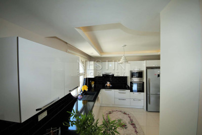 Просторная квартира 3+1 в районе Кестель, в 150 м от Средиземного моря фото 19