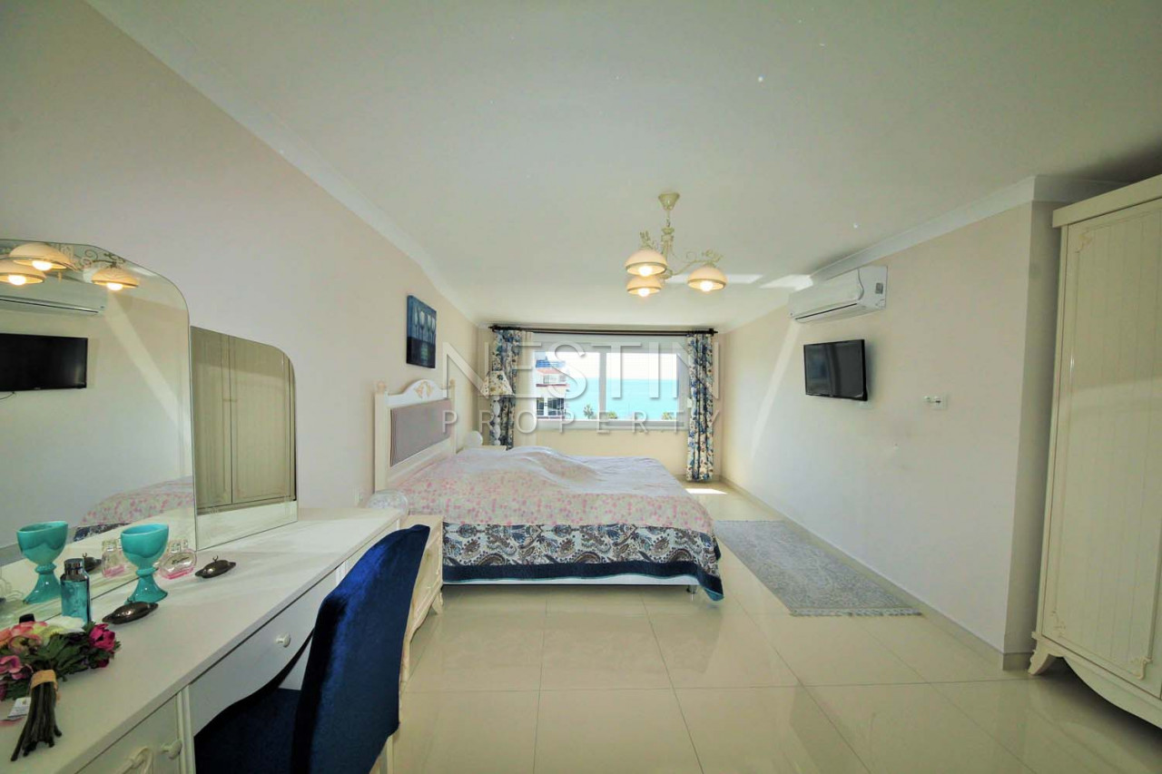 Просторная квартира 3+1 в районе Кестель, в 150 м от Средиземного моря фото 25