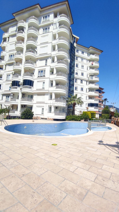 Пентхаус 3+1 в районе Тосмур в 300 м от моря фото 2