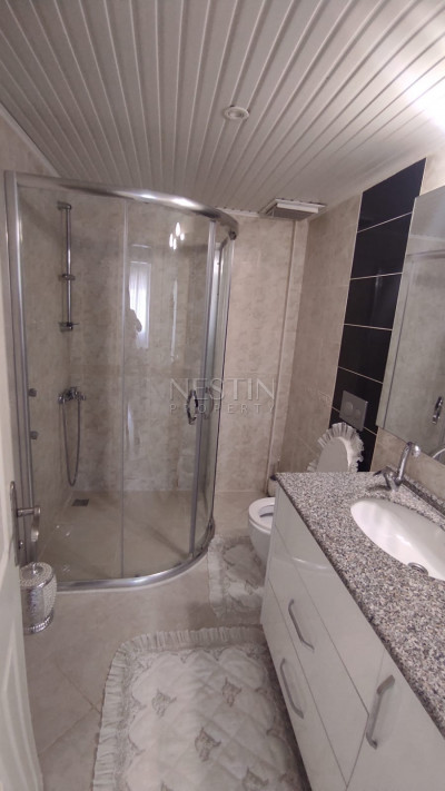 Пентхаус 3+1 в районе Тосмур в 300 м от моря фото 10