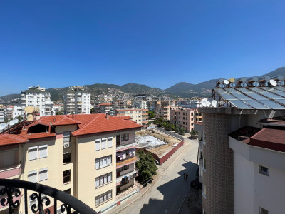 Квартира 2+1 в центре города Алании в 600 м от Средиземного моря фото 1