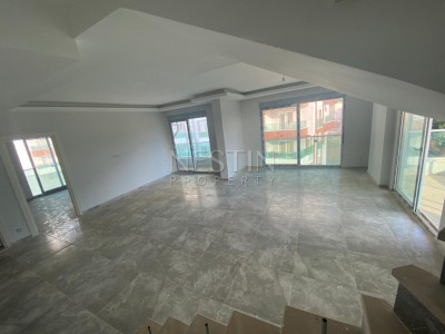 Квартира-пентхаус 3+1 в районе Каргыджак с хорошем комплексе фото 19