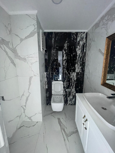 Квартира пентхаус 2+1 в новом комплексе на первой береговой линии района Кестель фото 4