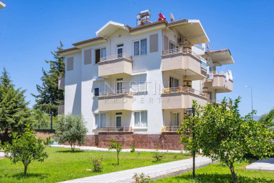 Апартаменты 2+1 в 500 м от моря в районе Тюрклер фото 1