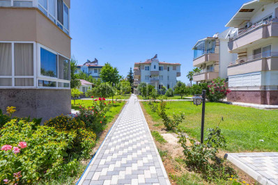 Апартаменты 2+1 в 500 м от моря в районе Тюрклер фото 4