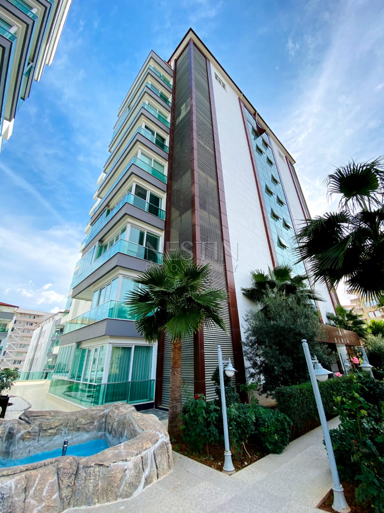 Квартира 2+1 в районе Тосмур, в 500 м от Средиземного моря фото 1