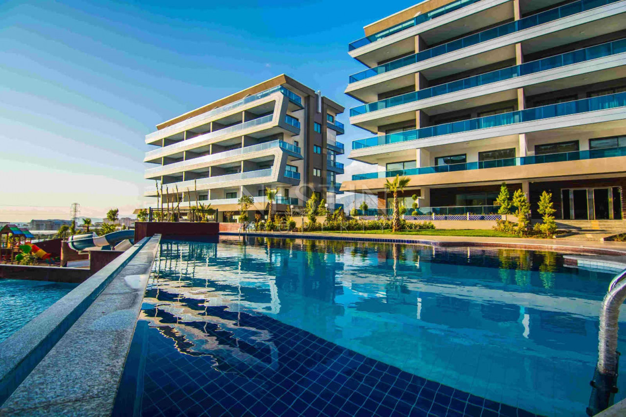 Просторный садовый дуплекс 3+1 в районе Каргыджак фото 1