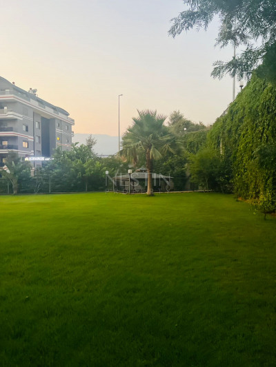 Просторный садовый дуплекс 3+1 в районе Каргыджак фото 28