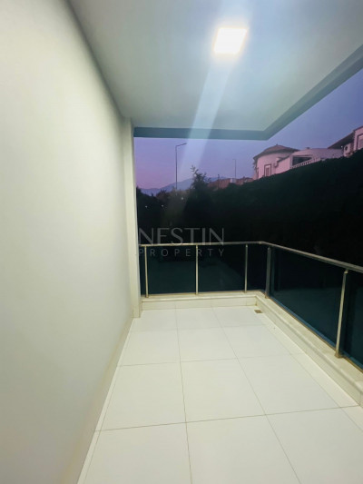 Просторный садовый дуплекс 3+1 в районе Каргыджак фото 34