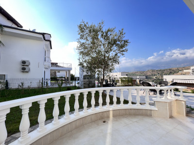 Вилла планировки 4+1 в районе Каргыджак фото 12