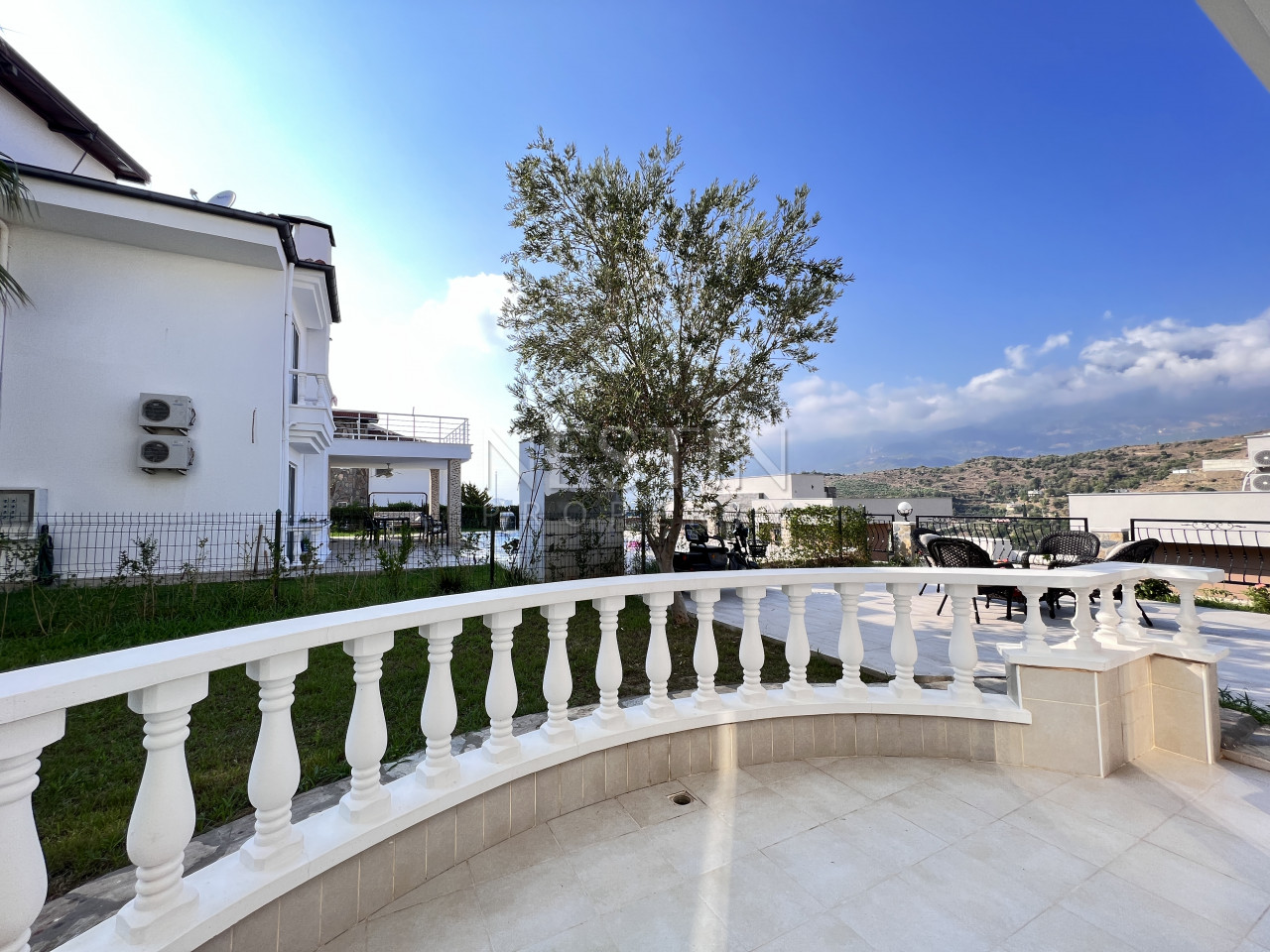 Вилла планировки 4+1 в районе Каргыджак фото 12