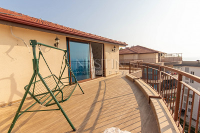 Квартира-пентхаус 3+1 в 200 метрах от моря в районе Каргыджак фото 49