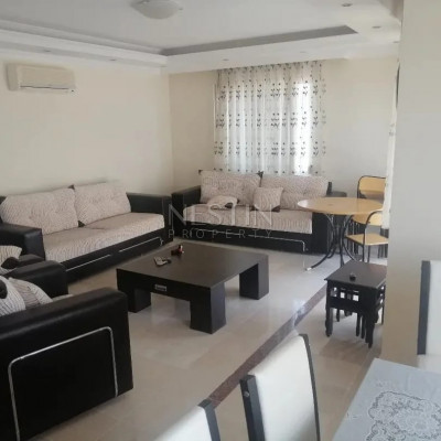 Апартаменты 2+1 в комплексе района Тосмур в 100 метрах от моря фото 3