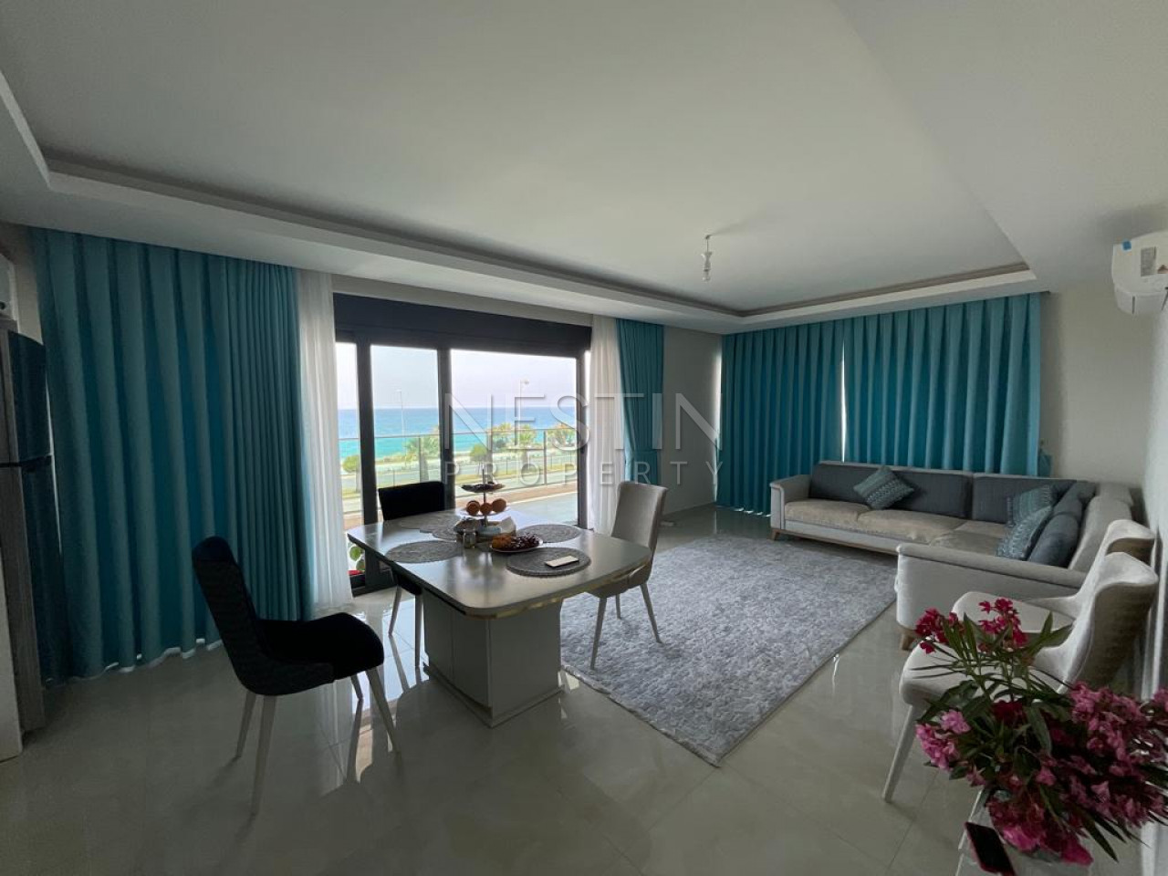 Просторная квартира 1+1 с видом на море в районе Махмутлар фото 1