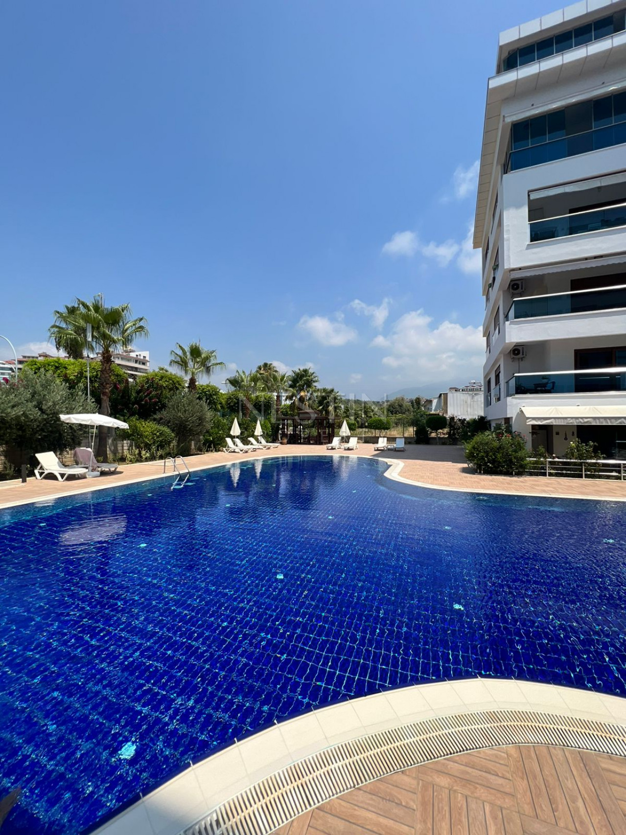 Садовый дуплекс 3+1 в уютном комплексе района Кестель фото 3