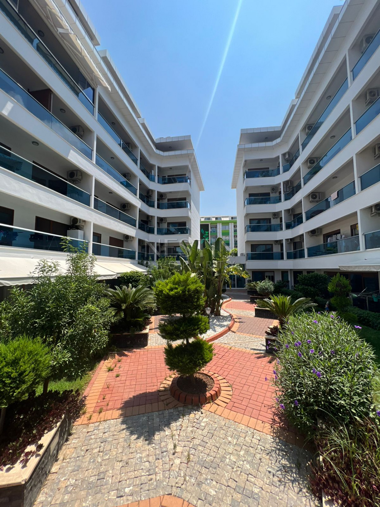 Садовый дуплекс 3+1 в уютном комплексе района Кестель фото 4