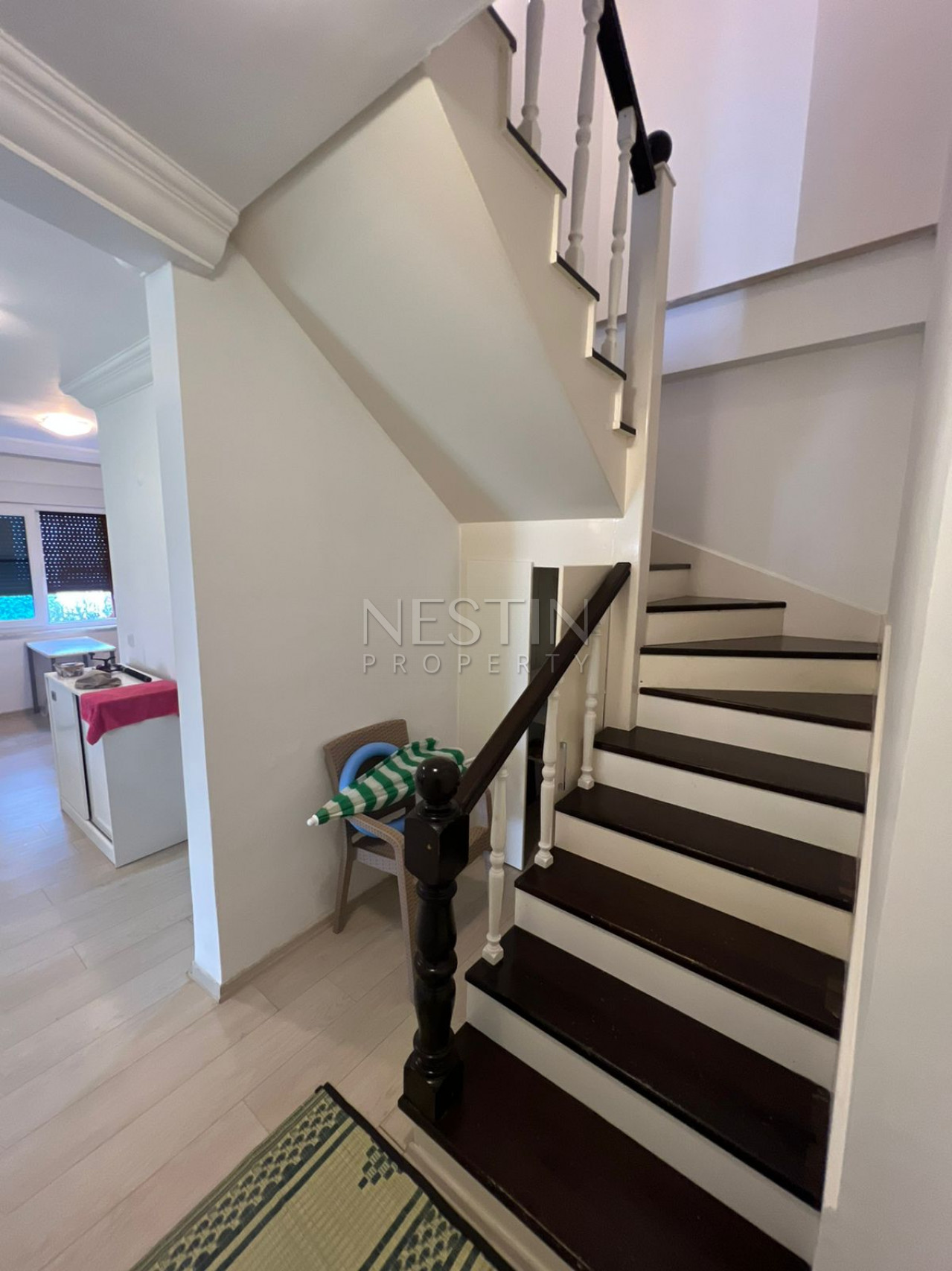 Садовый дуплекс 3+1 в уютном комплексе района Кестель фото 17