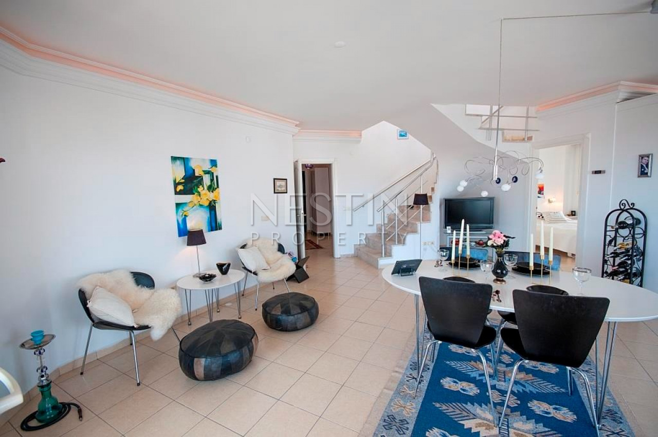 Квартира пентхаус 3+1 в районе Джикджилли фото 4