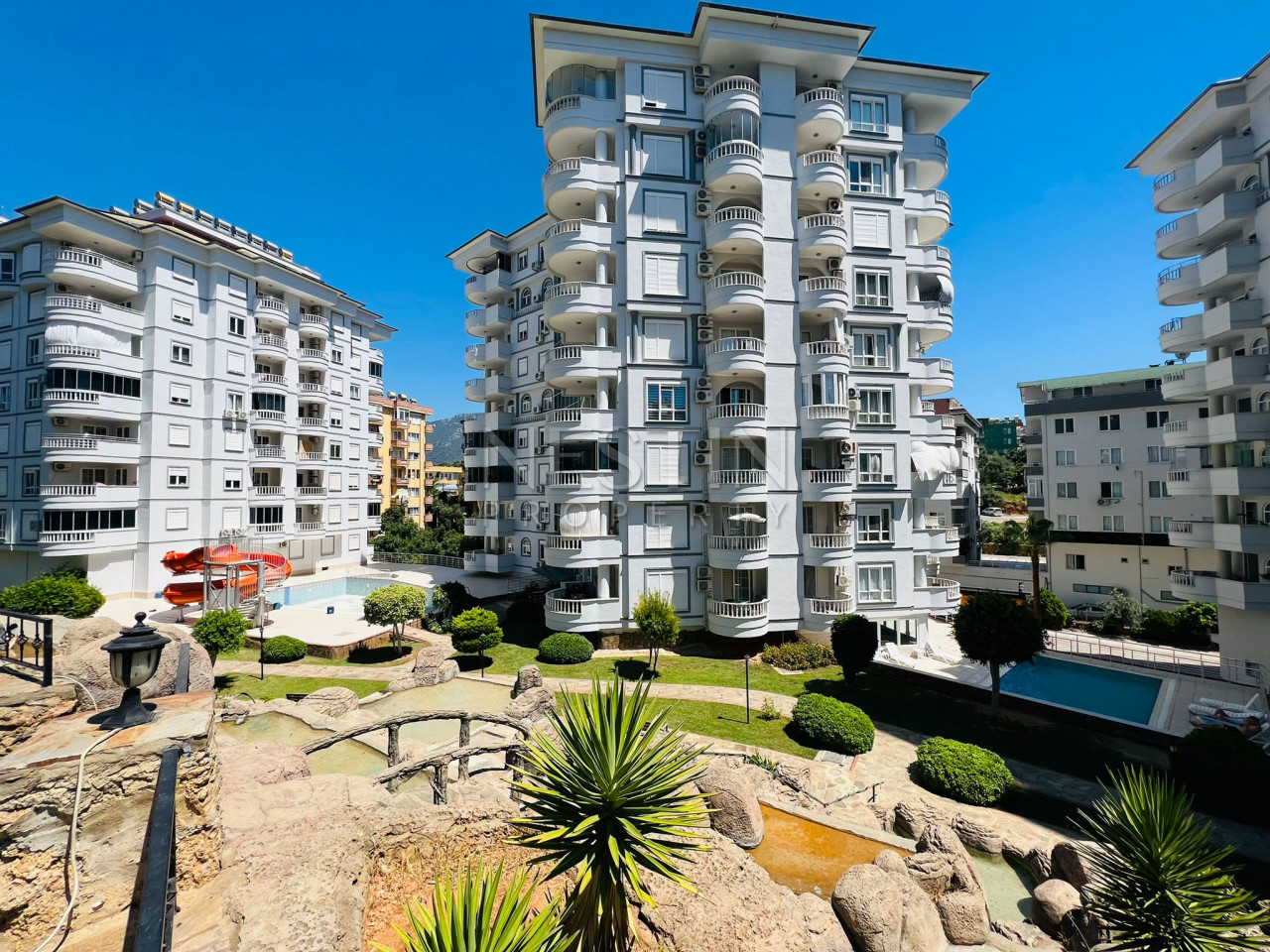 Квартира 2+1 в 600 метрах от моря в районе Тосмур фото 1