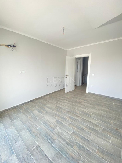 Квартира 3+1 в районе Кестель в 200 метрах от моря фото 5