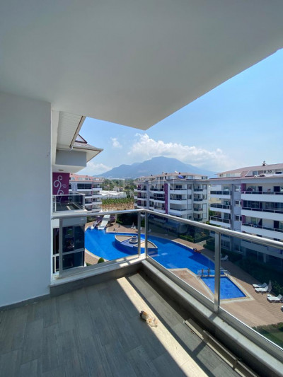 Квартира 3+1 в районе Кестель в 200 метрах от моря фото 13