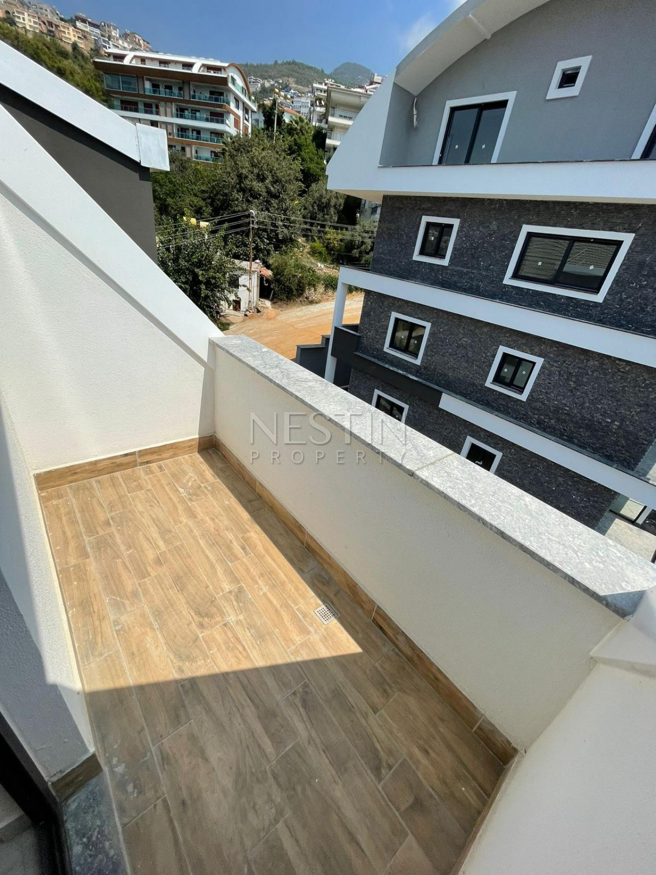 Просторная квартира дуплекс в новом комплексе в центре Алании фото 18