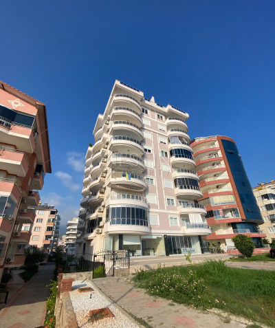 Просторная квартира 2+1 с видом на горы и море в районе Махмутлар фото 1