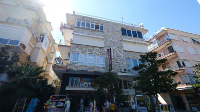 Квартира 2+1 в центре города Алании в 50 м от Средиземного моря фото 1