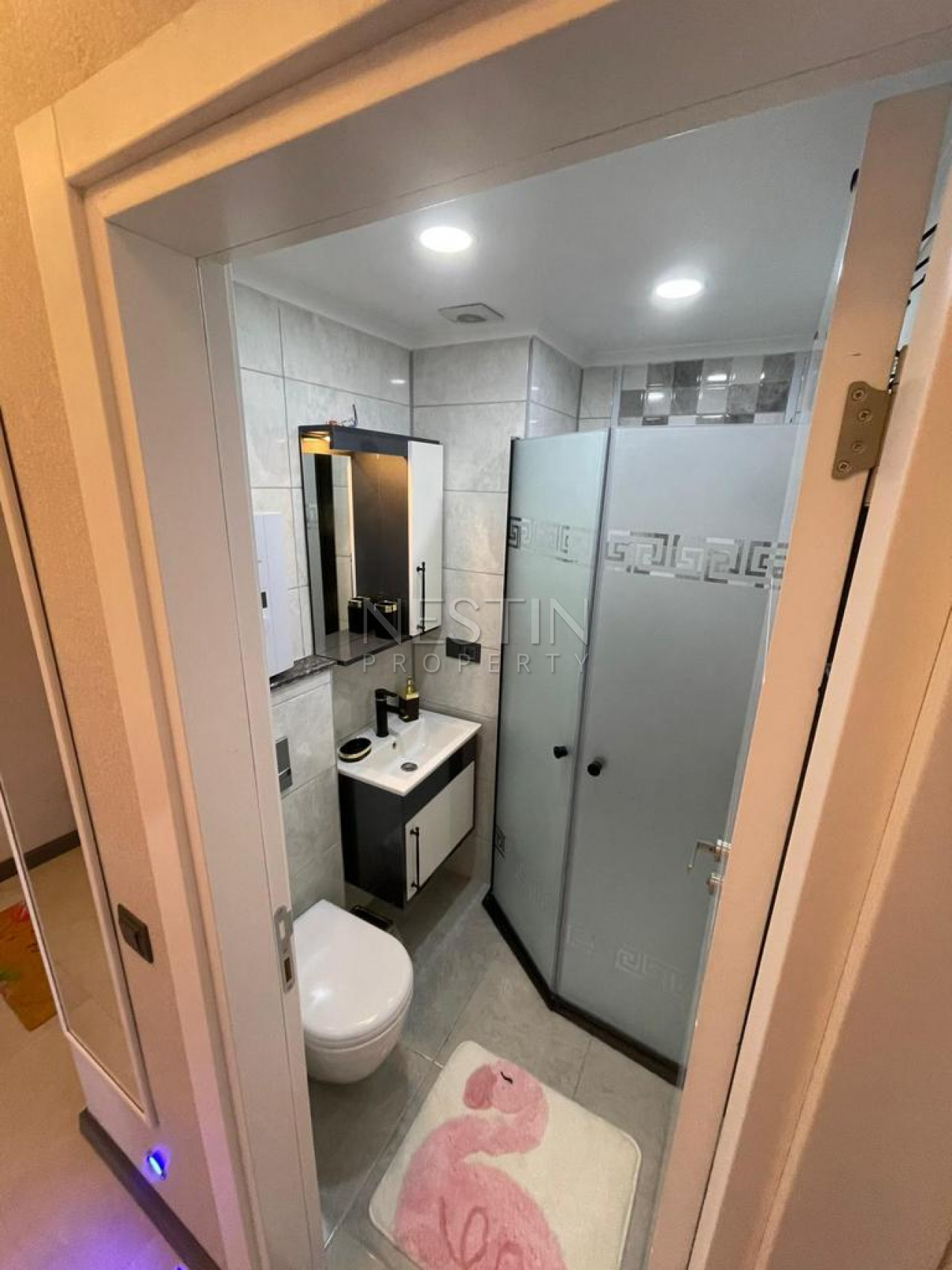 Две квартиры 1+1 в новом комплексе в центре города Аланья фото 14