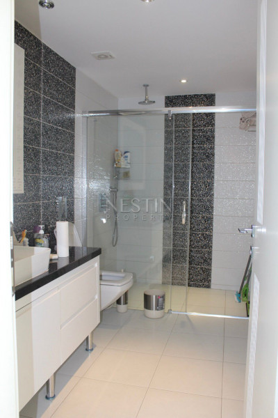 Квартира 2+1 в люксовом жилом комплексе с панорамным видом на море в Конаклы. фото 14