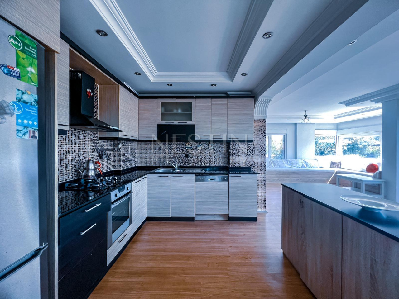 Вилла 5+2 в центре города Аланья в 2000 м от моря фото 6