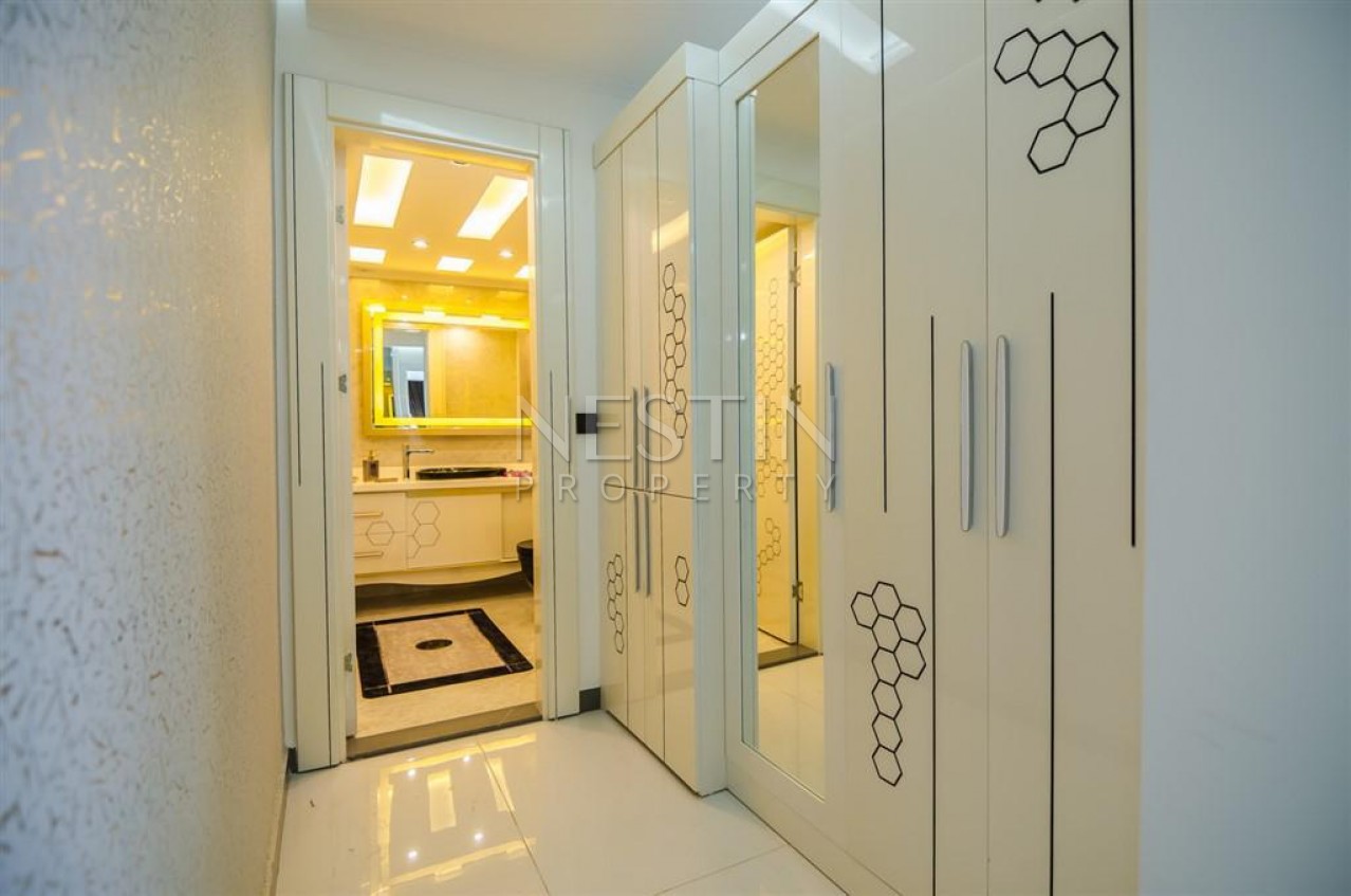 Роскошные апартаменты 3+1 в центральной гавани Аланьи фото 37