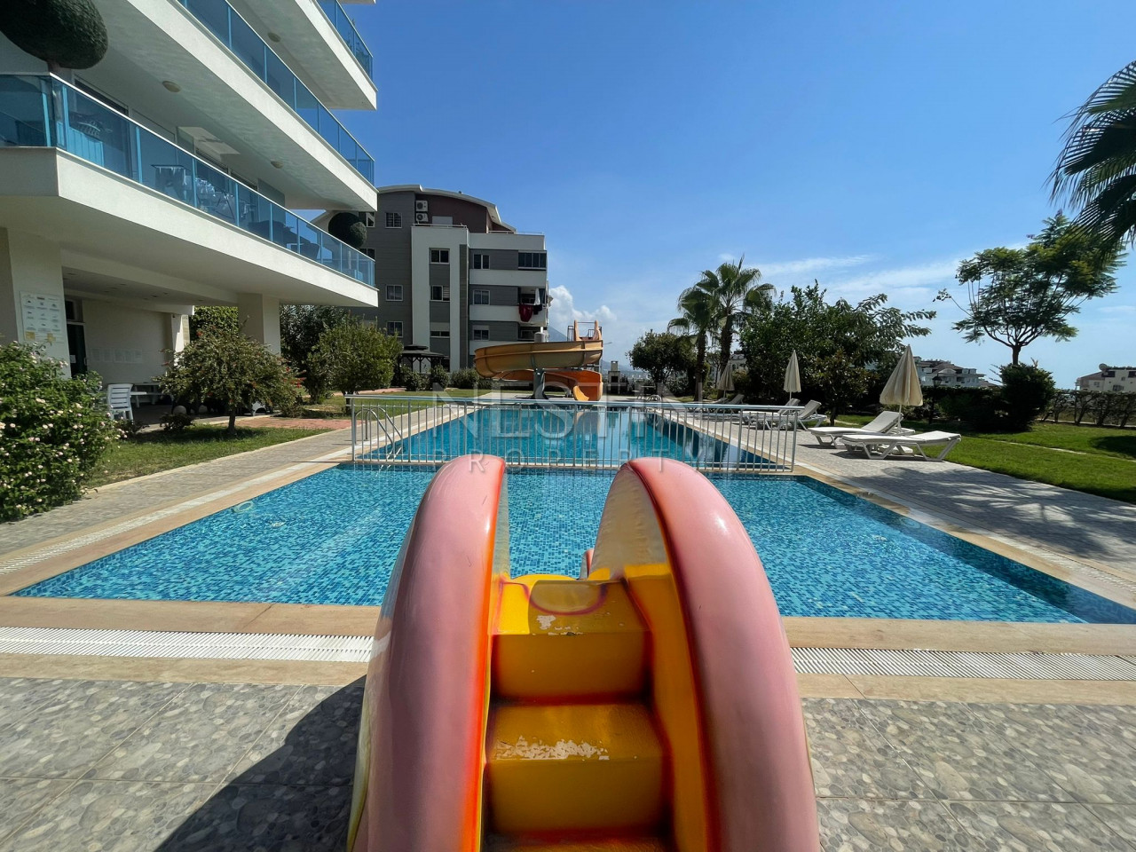 Шикарный пентхаус 3+1 со своим бассейном на террасе в районе Джикджилли фото 3