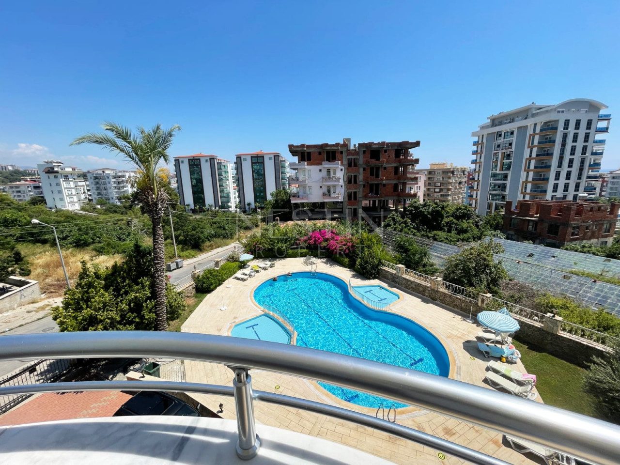 Просторная квартира 2+1 в районе Тосмур фото 2