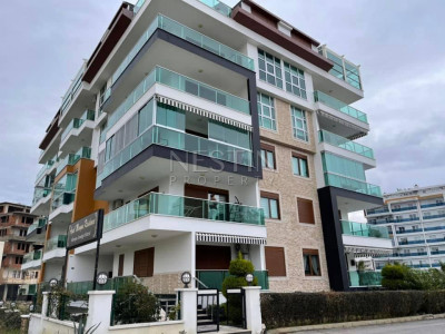 Просторная квартира 1+1 в районе Тосмур в 200 м от моря фото 1