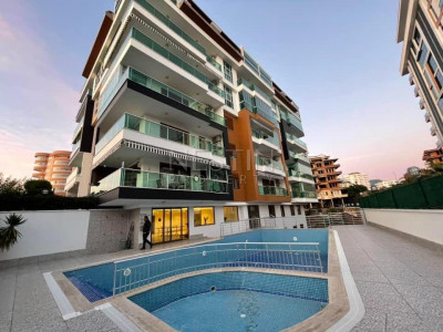 Просторная квартира 1+1 в районе Тосмур в 200 м от моря фото 2