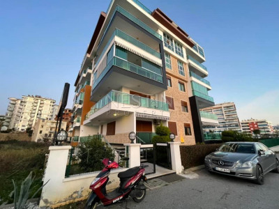 Просторная квартира 1+1 в районе Тосмур в 200 м от моря фото 3