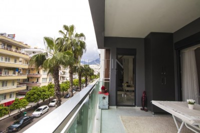 В самом центре города квартира 2+1 в доме с джакуззи на крыше фото 2