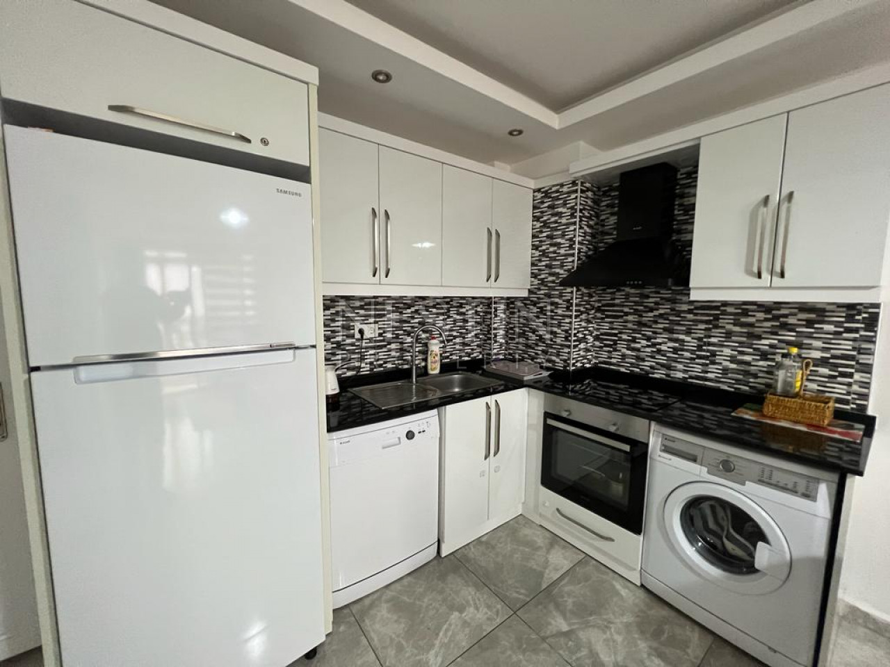 Квартира 1+1 от собственника в районе Оба, в 200 метрах от моря фото 8