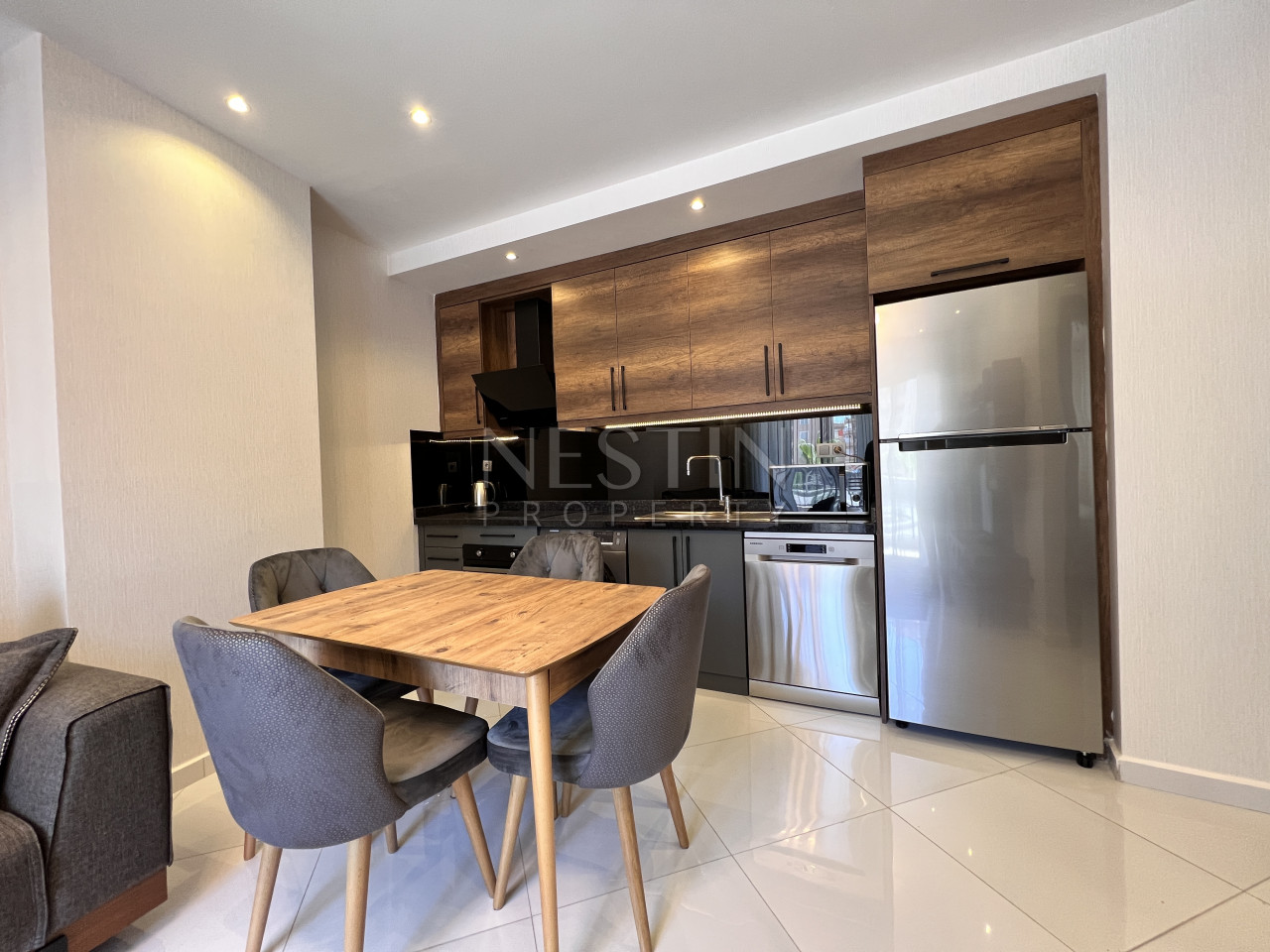 Квартира 1+1 с мебелью, в новом, красивом комплексе, в районе Махмутлар, всего в 600 метрах от моря фото 4