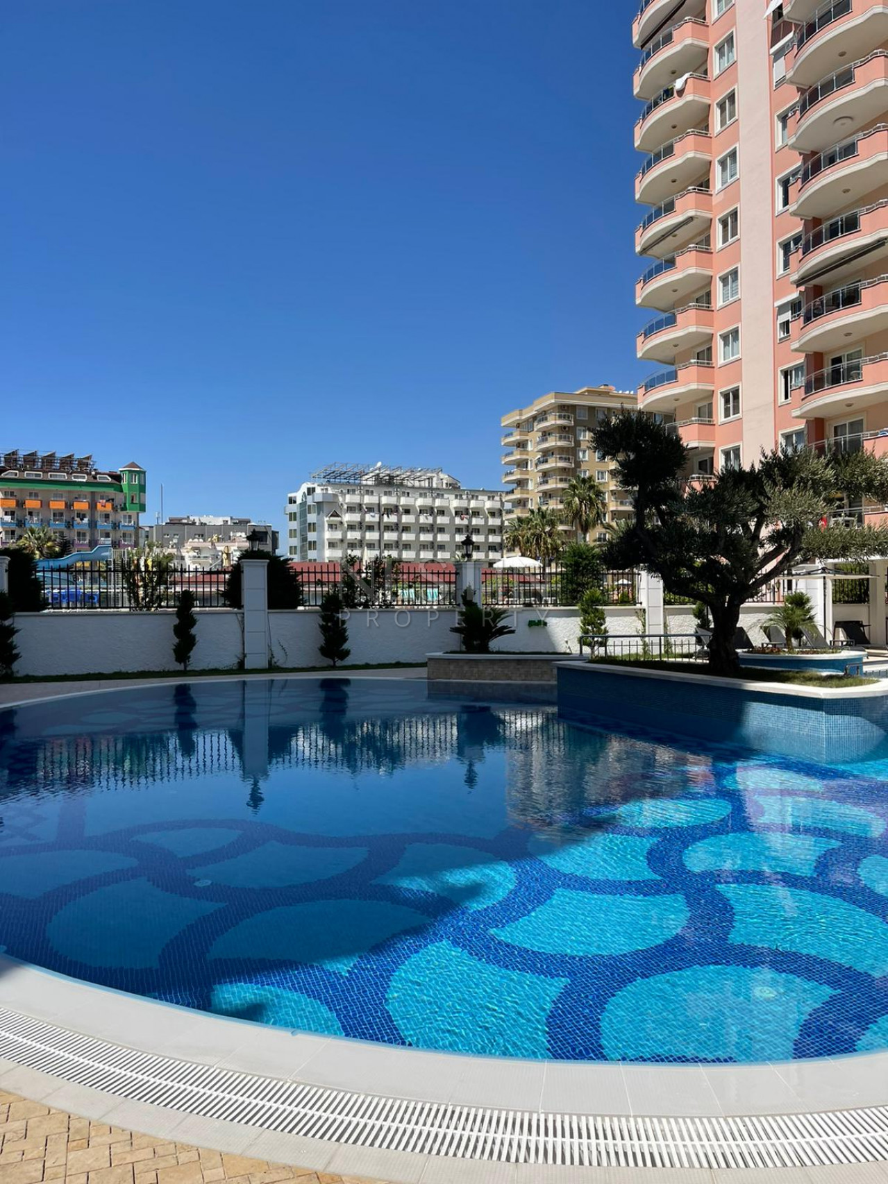 Шикарная, меблированная квартира 2+1 в районе Махмутлар, всего в 10 метрах от Средиземного моря фото 3