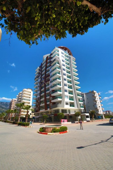 Квартиры 1+1 в стильном комплексе в центре Махмутлара фото 2