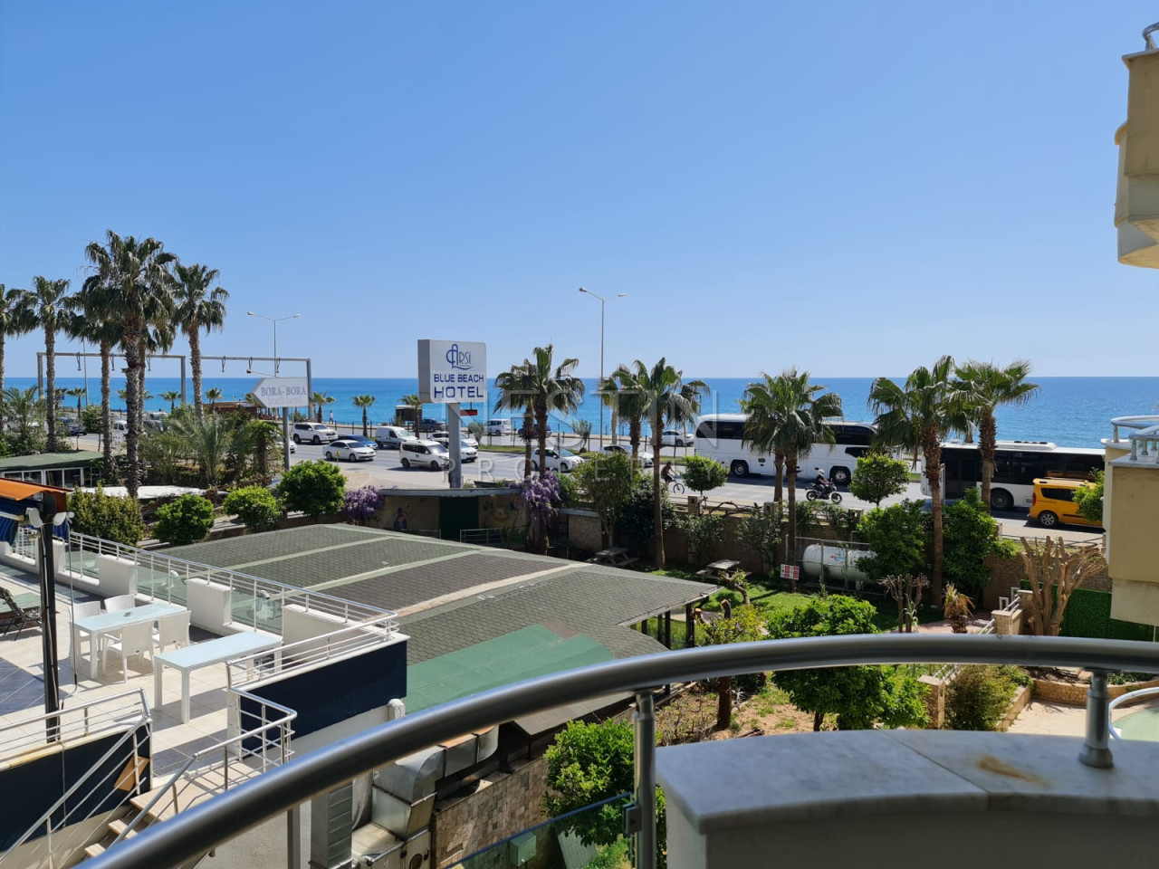 Квартира 1+1 в районе Тосмур, в 30 м от Средиземного моря фото 1