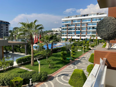 Квартира 2+1 в районе Кестель, в 300 м от Средиземного моря с видом на горы фото 2