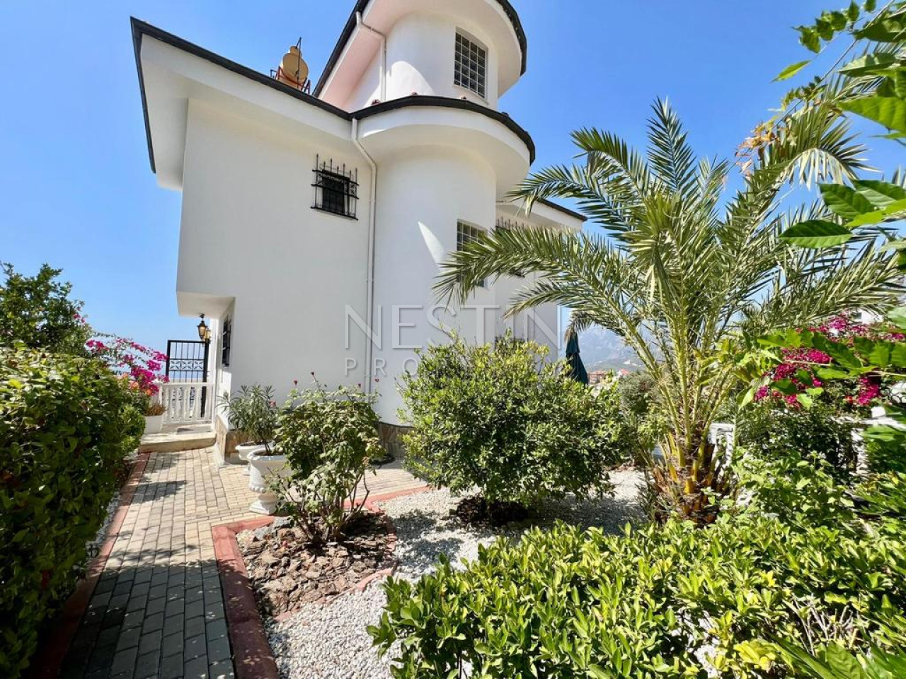 Вилла 3+2 в районе Каргыджак с видом на море и горы в 4,5 км от Средиземного моря фото 2